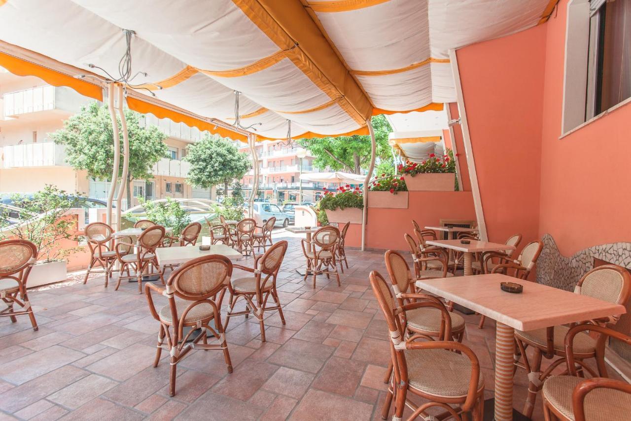 Hotel Joli Cesenatico Eksteriør billede