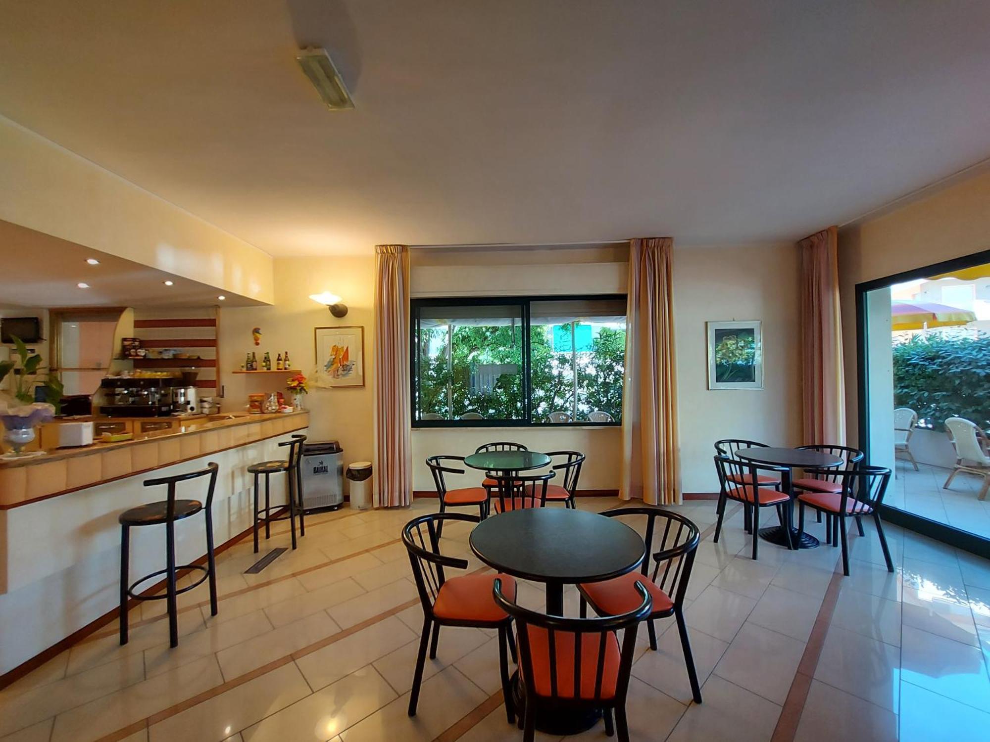 Hotel Joli Cesenatico Eksteriør billede