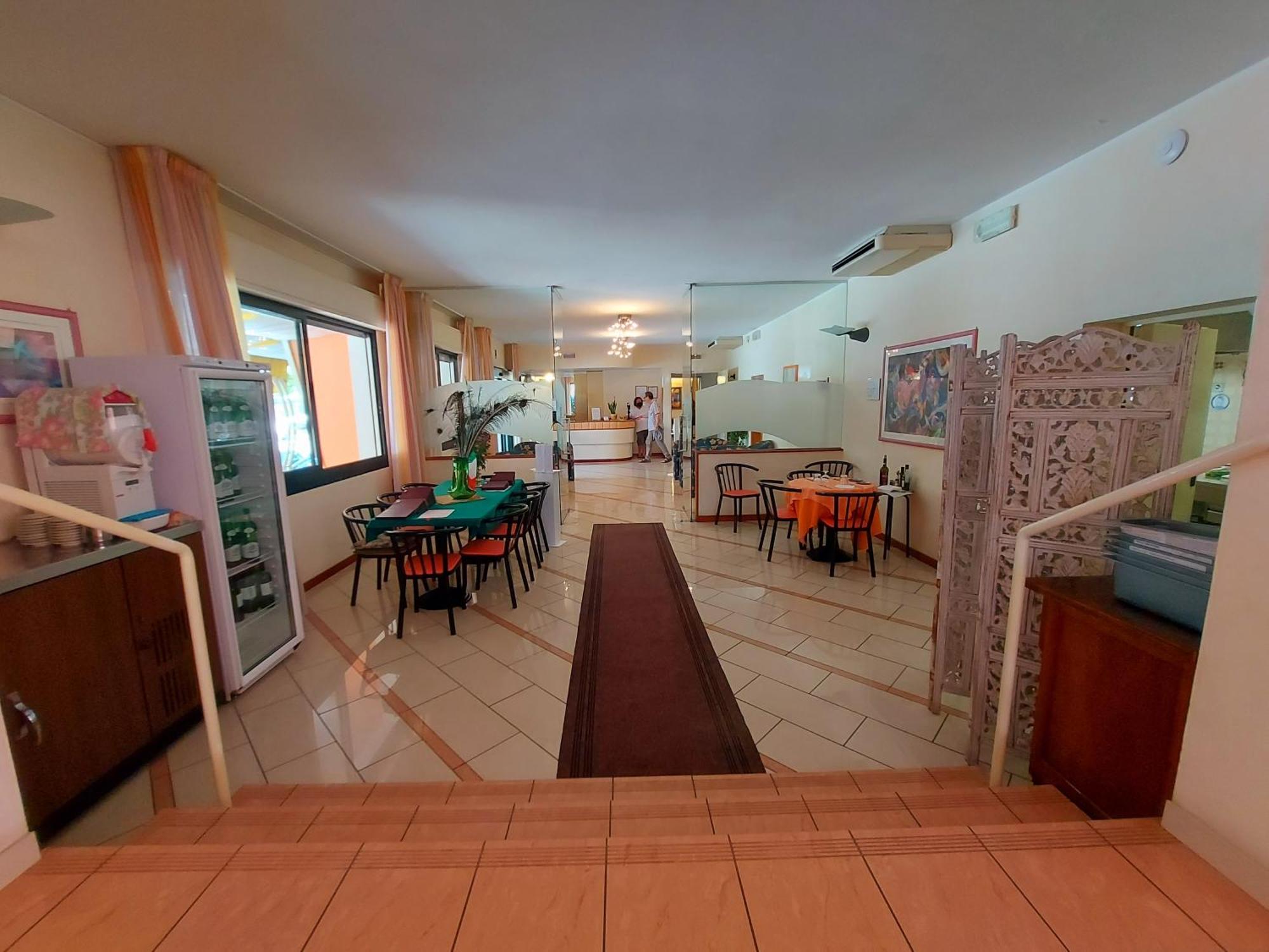 Hotel Joli Cesenatico Eksteriør billede